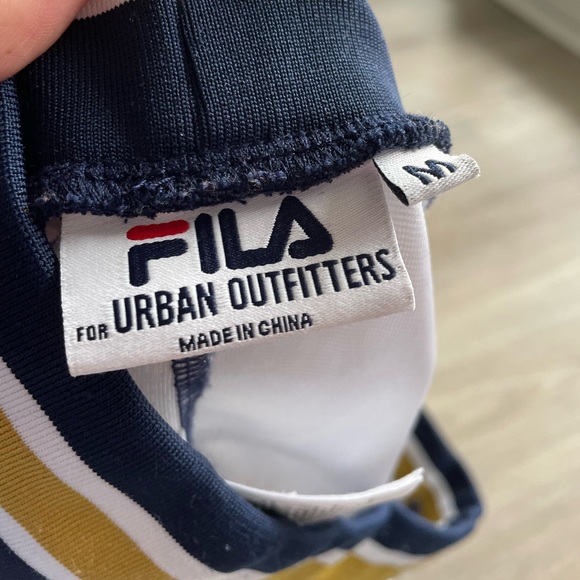 FILA (for Urban Outfitters) High-waisted basketball shorts 🏀🌟 - Picture 3 of 6